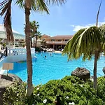 Heated Pool Royal Gardens By Deihu Experiences Apartment Playa de las Américas