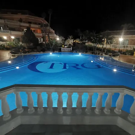 Heated Pool Royal Gardens By Deihu Experiences Playa de las Americas (Tenerife)