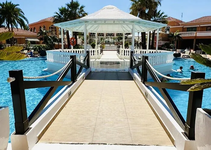 Heated Pool Royal Gardens By Deihu Experiences Playa de las Americas (Tenerife)