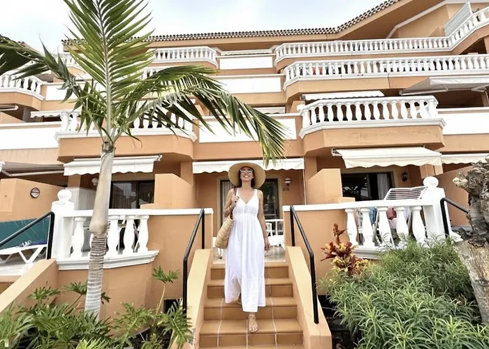 Heated Pool Royal Gardens By Deihu Experiences Playa de las Americas (Tenerife)